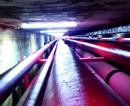 Boru kəmərlərinin keçdiyi yeraltı tuneldə drenaj sisteminin quraşdırılması